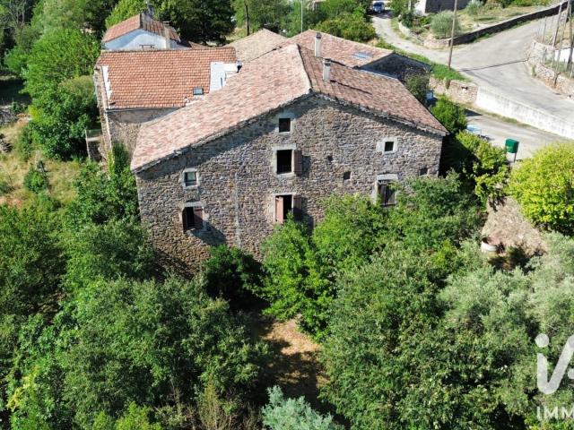 Maison 12 pièces 230 m²