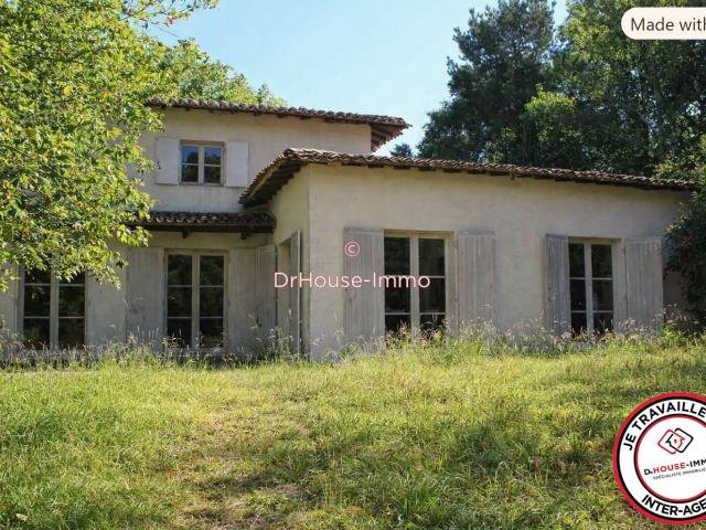 Maison 12 pièces 235 m²