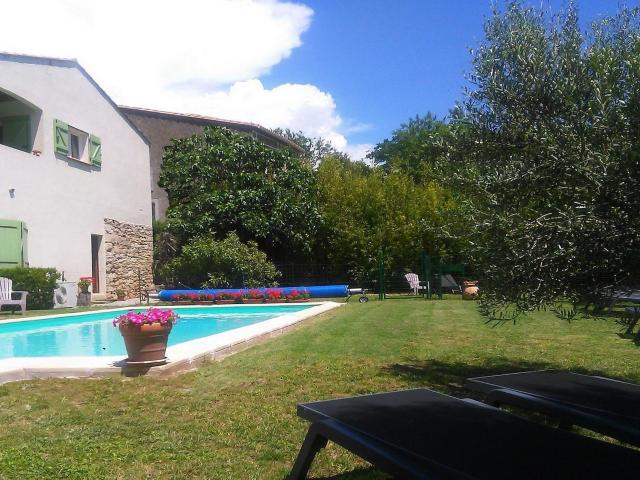 Maison 12 pièces 239 m²