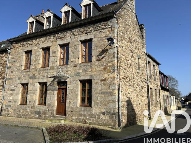 Maison 12 pièces 340 m²