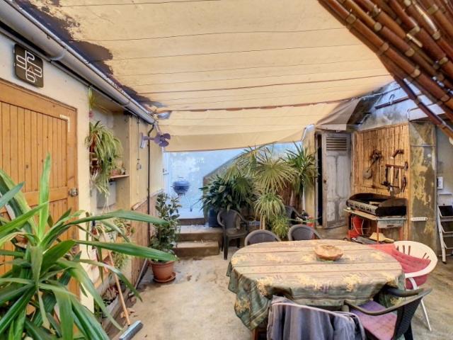 Maison 12 pièces 349 m²