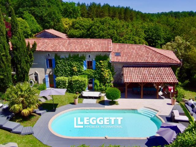Maison 12 pièces 350 m²