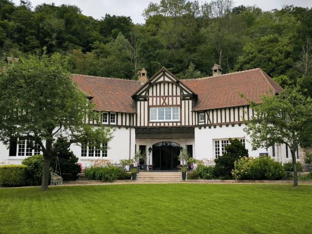 Maison 12 pièces 350 m²