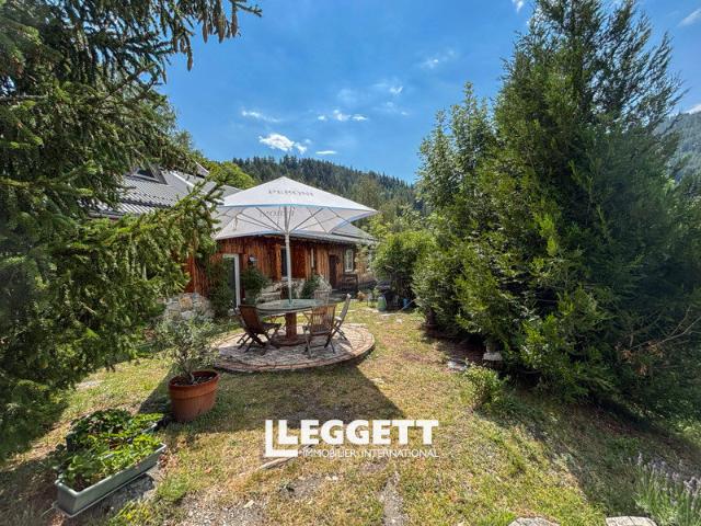 Maison 12 pièces 358 m²