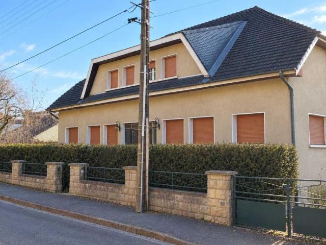 Maison 12 pièces 359 m²