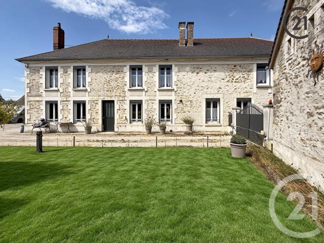 Maison 12 pièces 363 m²