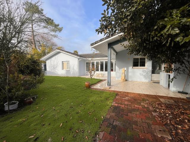 Maison 12 pièces 363 m²