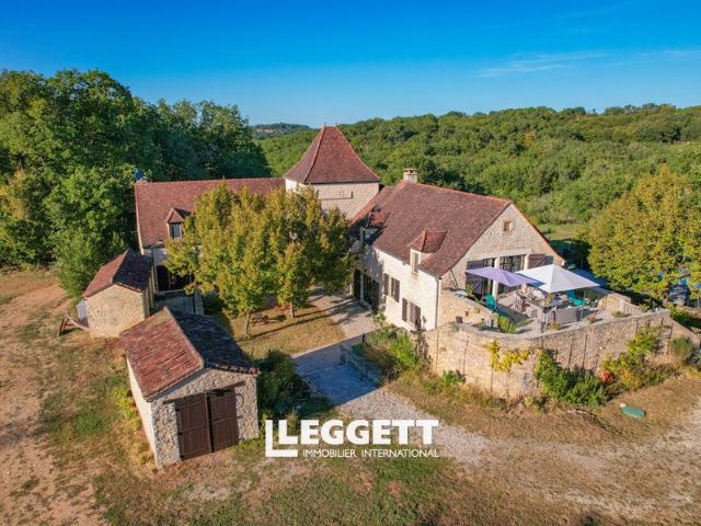Maison 12 pièces 360 m²