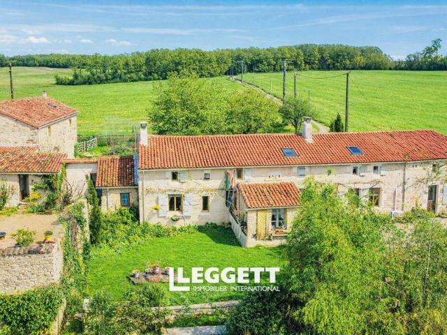 Maison 12 pièces 360 m²