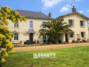Maison 12 pièces 368 m²