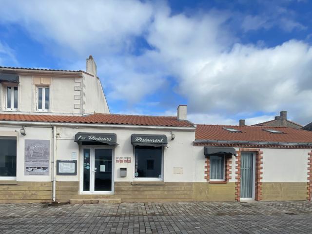 Maison 12 pièces 370 m²
