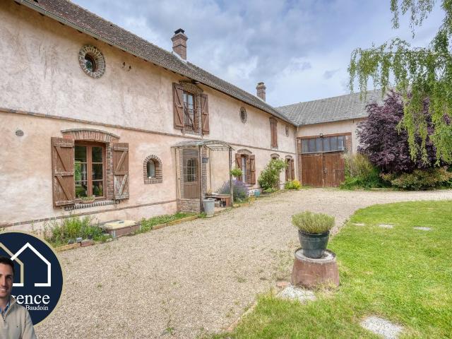 Maison 12 pièces 378 m²