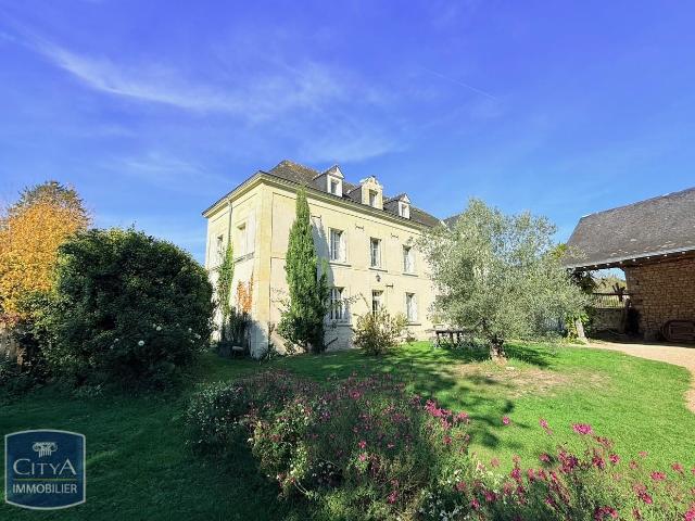 Maison 12 pièces 390 m²