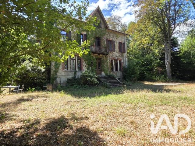 Maison 12 pièces 399 m²