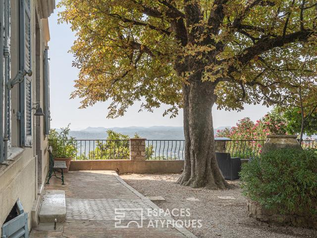 Maison 12 pièces 300 m²