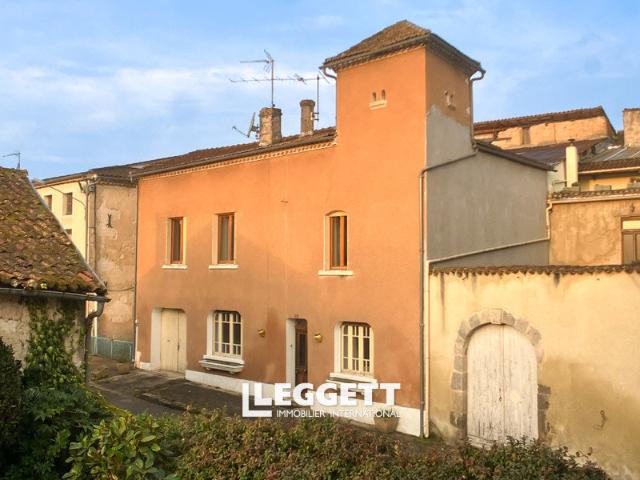 Maison 12 pièces 300 m²
