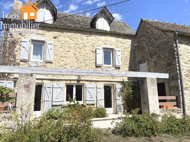Maison 12 pièces 300 m²