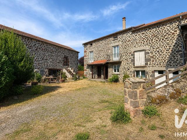 Maison 12 pièces 310 m²