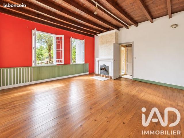 Maison 12 pièces 310 m²
