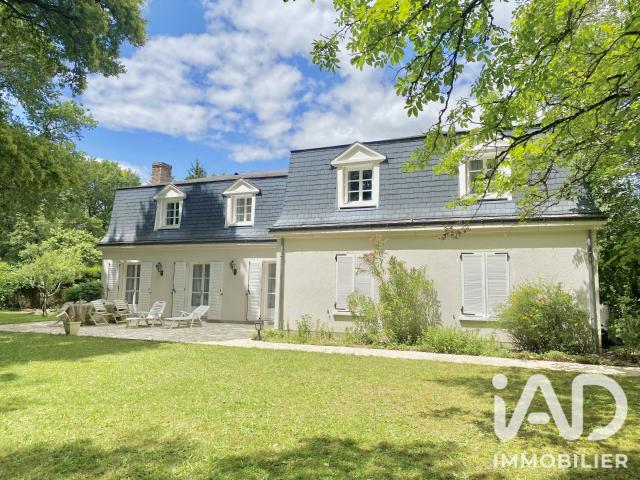 Maison 12 pièces 315 m²