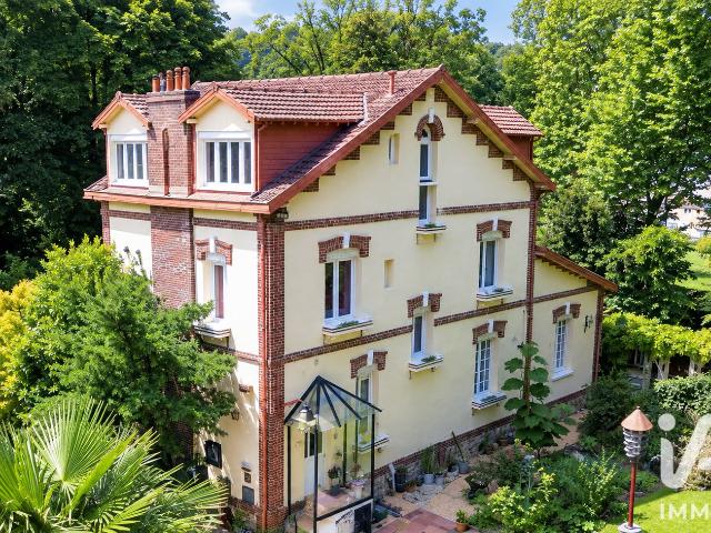 Maison 12 pièces 315 m²