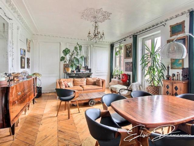 Maison 12 pièces 320 m²