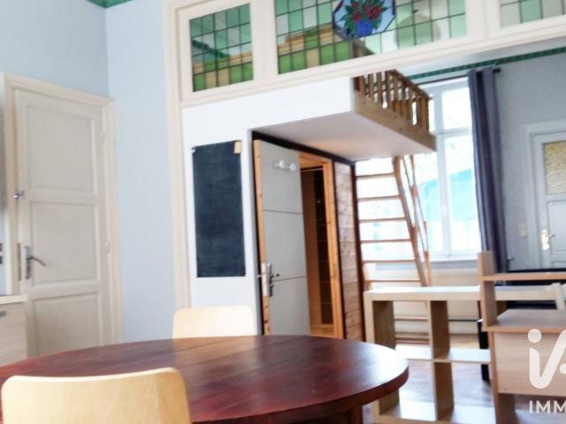 Maison 12 pièces 321 m²