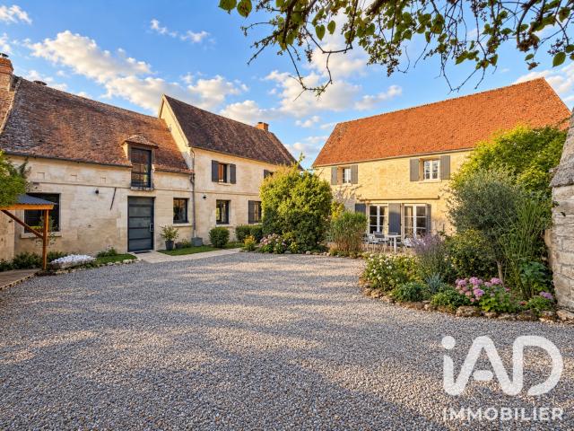 Maison 12 pièces 321 m²