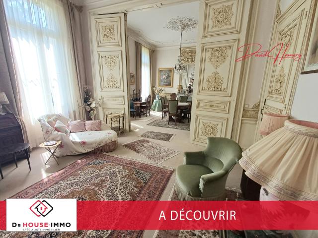 Maison 12 pièces 327 m²
