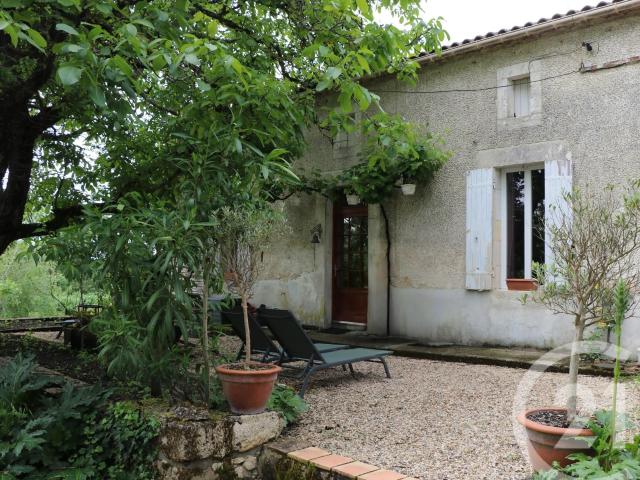 Maison 12 pièces 329 m²