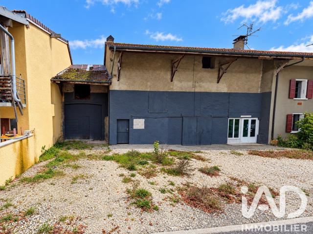 Maison 12 pièces 337 m²