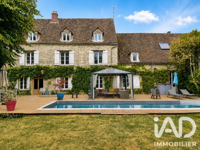 Maison 12 pièces 440 m²