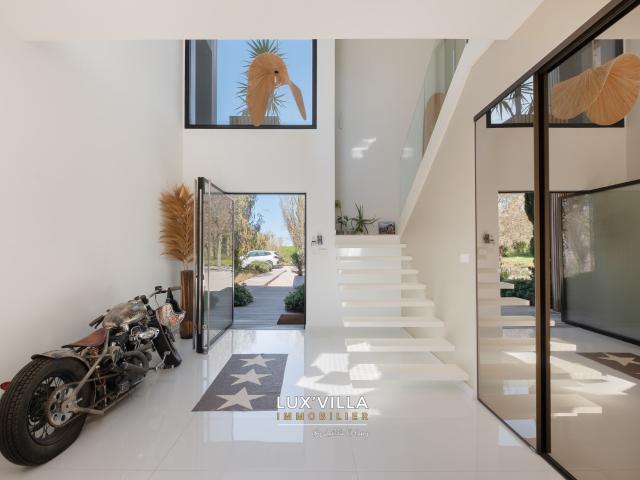 Maison 12 pièces 447 m²