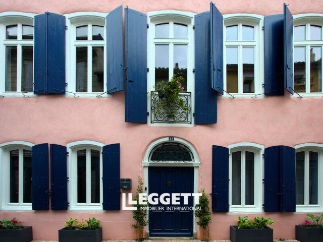 Maison 12 pièces 446 m²