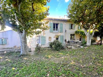 Maison 12 pièces 450 m²