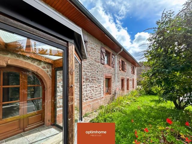 Maison 12 pièces 400 m²