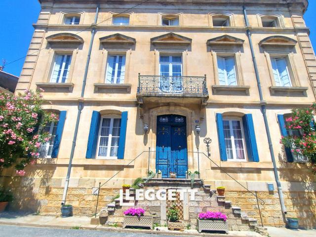 Maison 12 pièces 400 m²