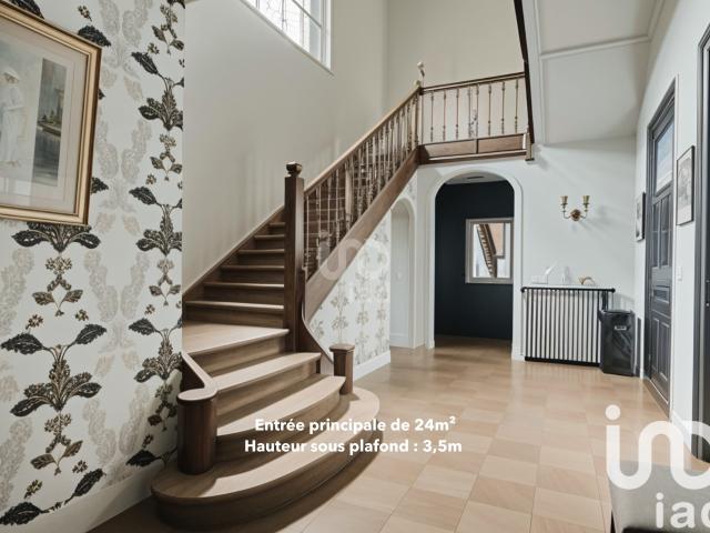 Maison 12 pièces 407 m²