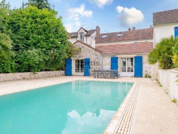 Maison 12 pièces 414 m²