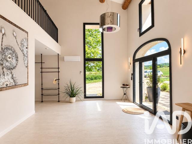 Maison 12 pièces 419 m²