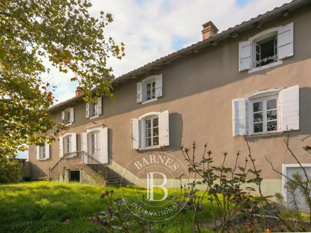 Maison 12 pièces 429 m²