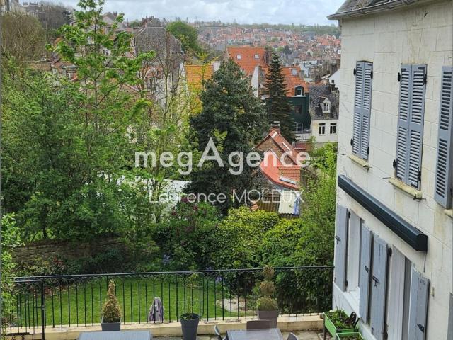 Maison 12 pièces 430 m²