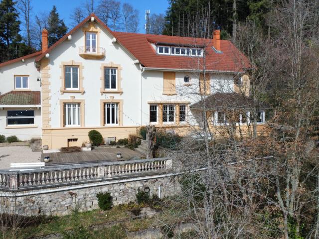 Maison 12 pièces 431 m²