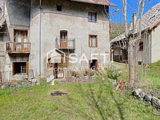 Maison 12 pièces 435 m²
