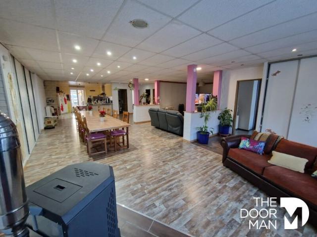 Maison 12 pièces 436 m²