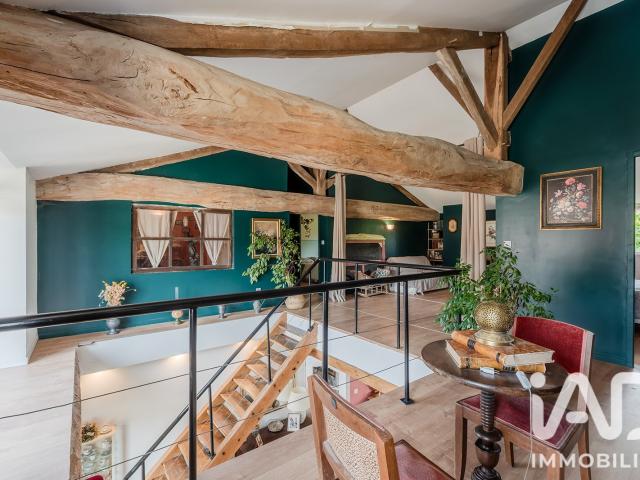 Maison 12 pièces 438 m²