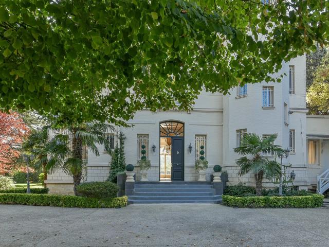 Maison 12 pièces 540 m²