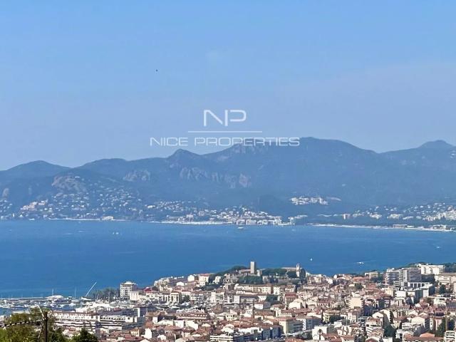 Maison 12 pièces 545 m²
