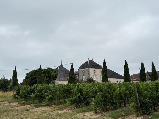 Maison 12 pièces 550 m²