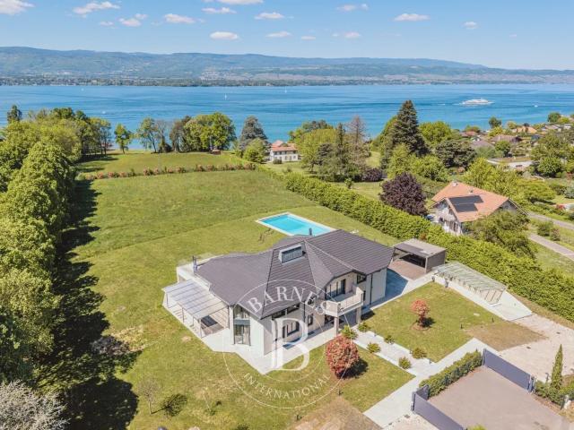 Maison 12 pièces 650 m²